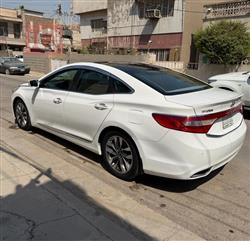 هيونداي أزيرا